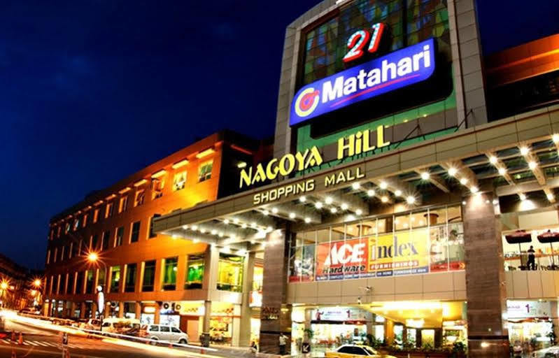 名古屋山 - 巴淡岛爱玛黎丝酒店 Batam 外观 照片